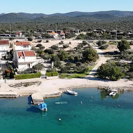 Campingplatz Charta Mobile Dee Pirovac